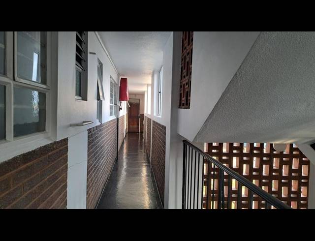 1 BEDROOM APARTMENT FOR SALE IN MORNINGSIDE